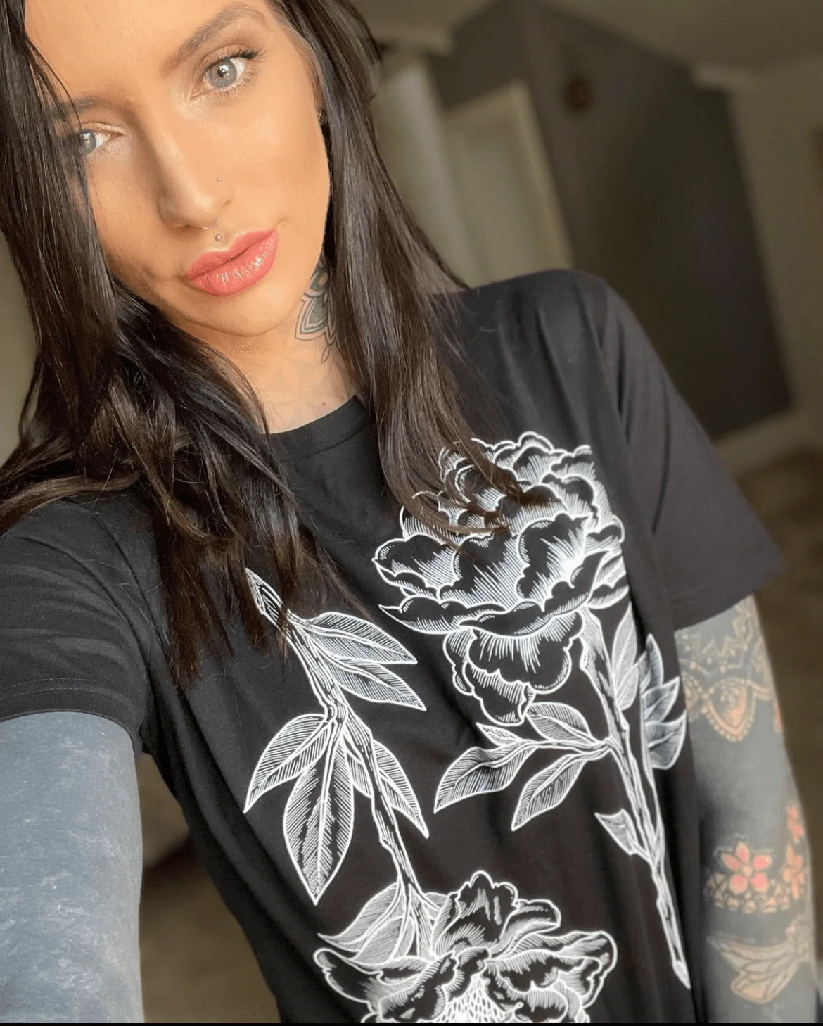 Peonies (Black) - Image 4